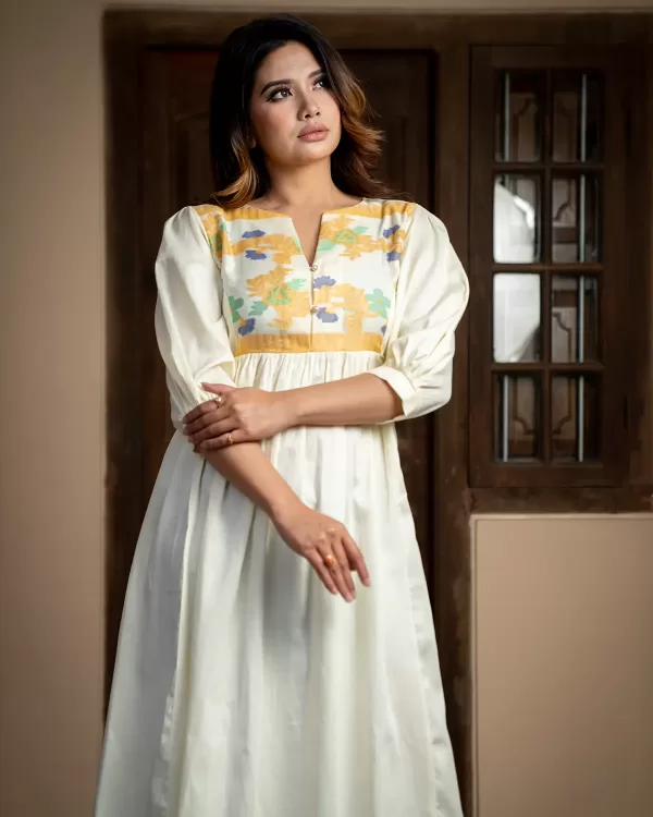 Rani Kurti Cream 1 - NUPI