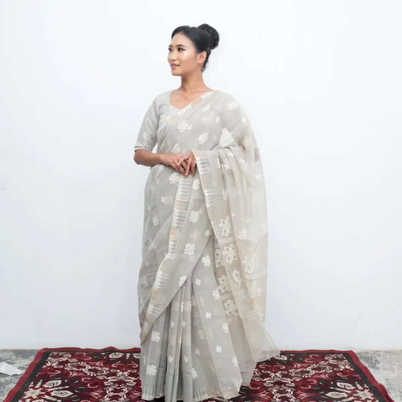 Thoibi Saree - Quarry