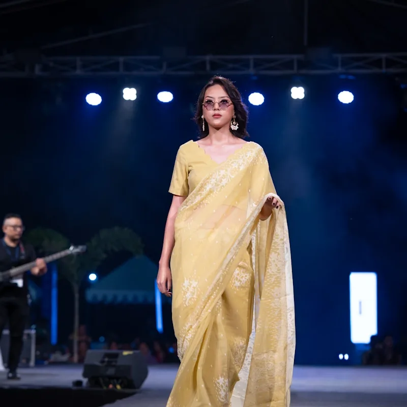 Leirang Saree - Yellow with White border