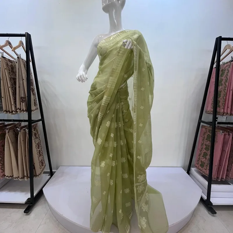 Thoibi Saree - Pista Green