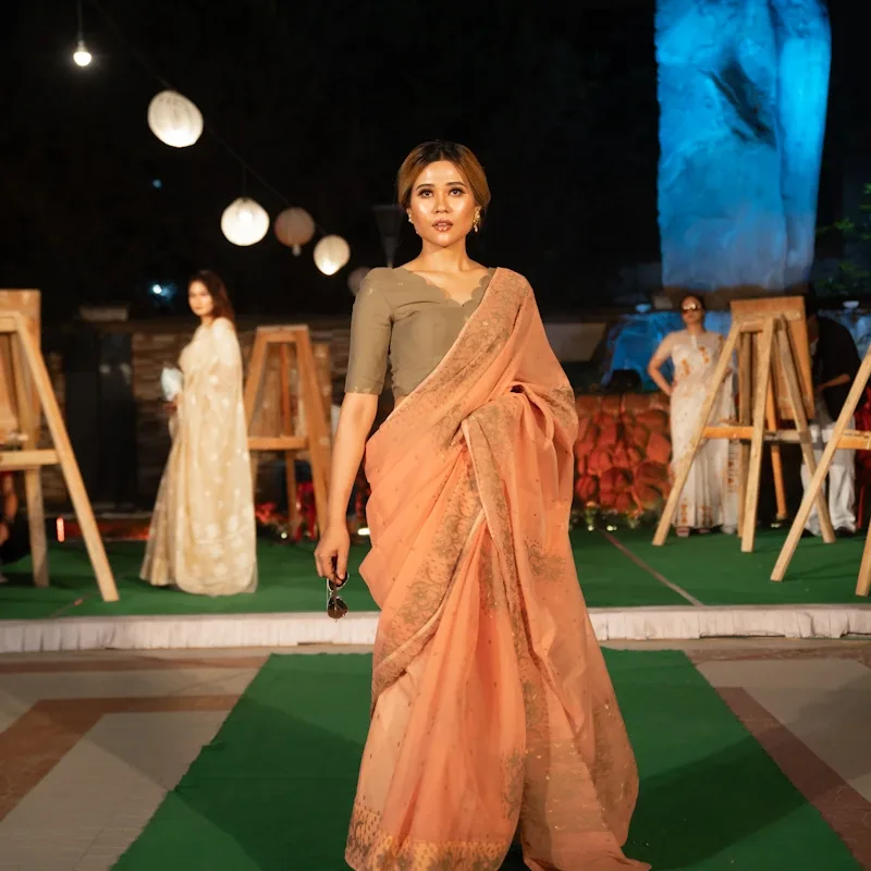Leirang Saree - Peach & Olive